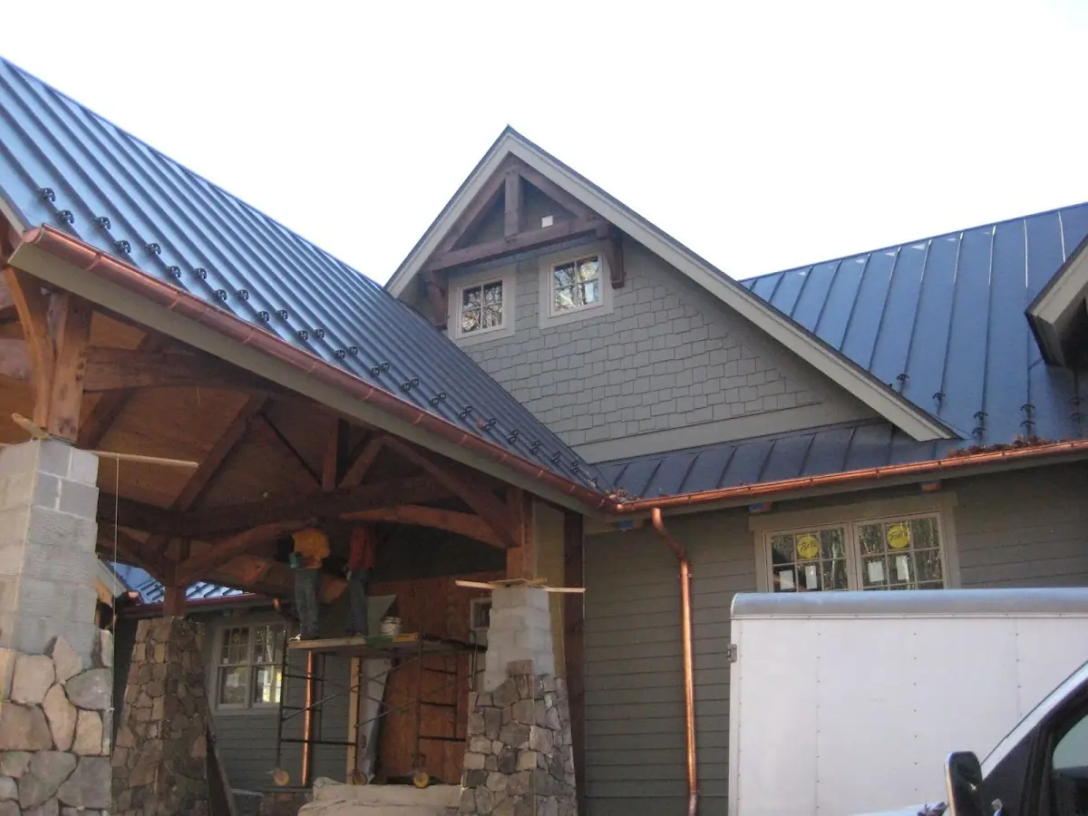 Craftsman Roofing team delivering quality roofing work in Fairpark